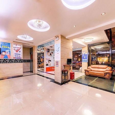 ホテルKaiserdom Zhonghua Plaza 広州 エクステリア 写真
